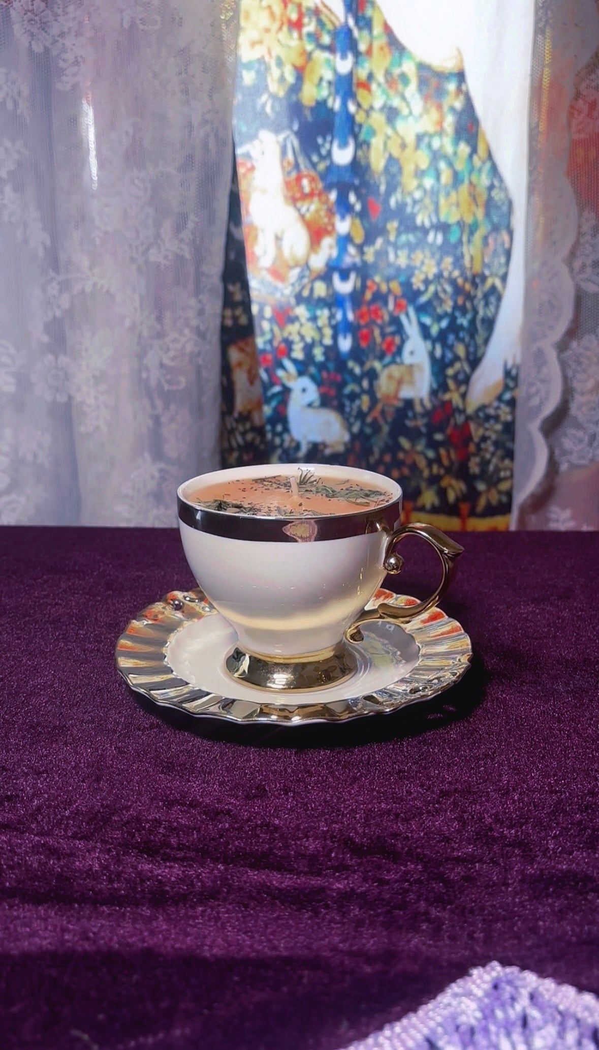 'Golden Aura' Spell Candle - Antique Tea Set