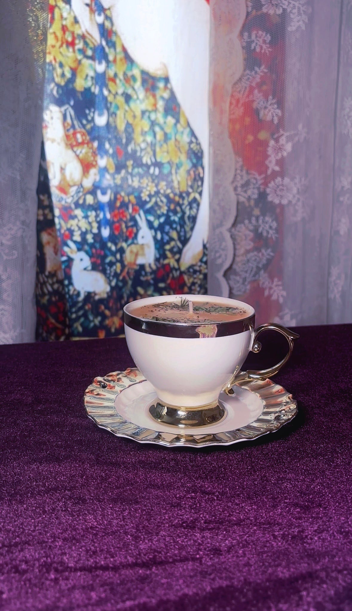 'Golden Aura' Spell Candle - Antique Tea Set