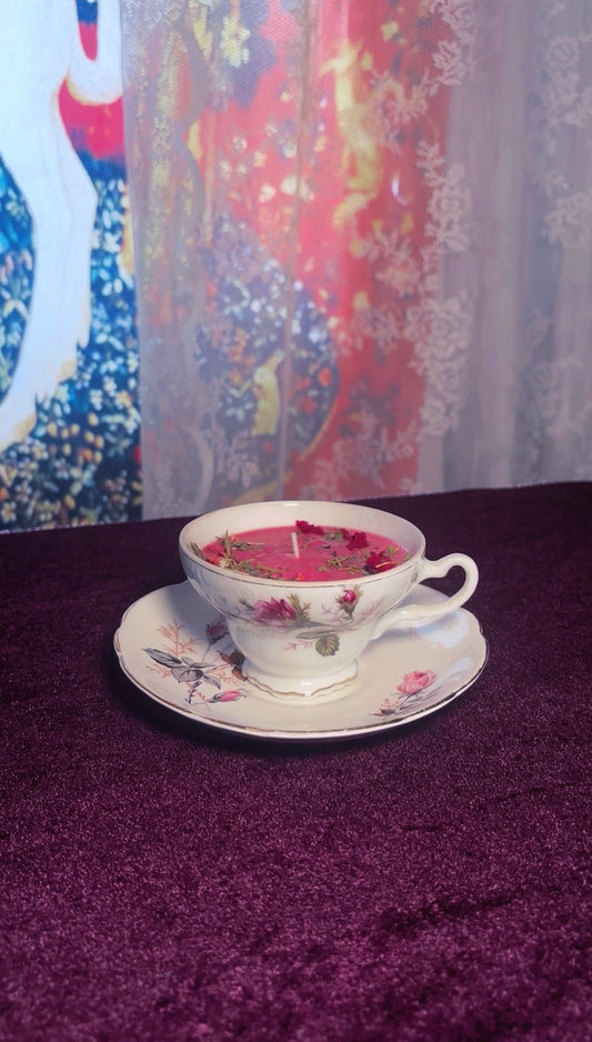 'Enchanted Beauty' Spell Candle - Antique Tea Cup Set