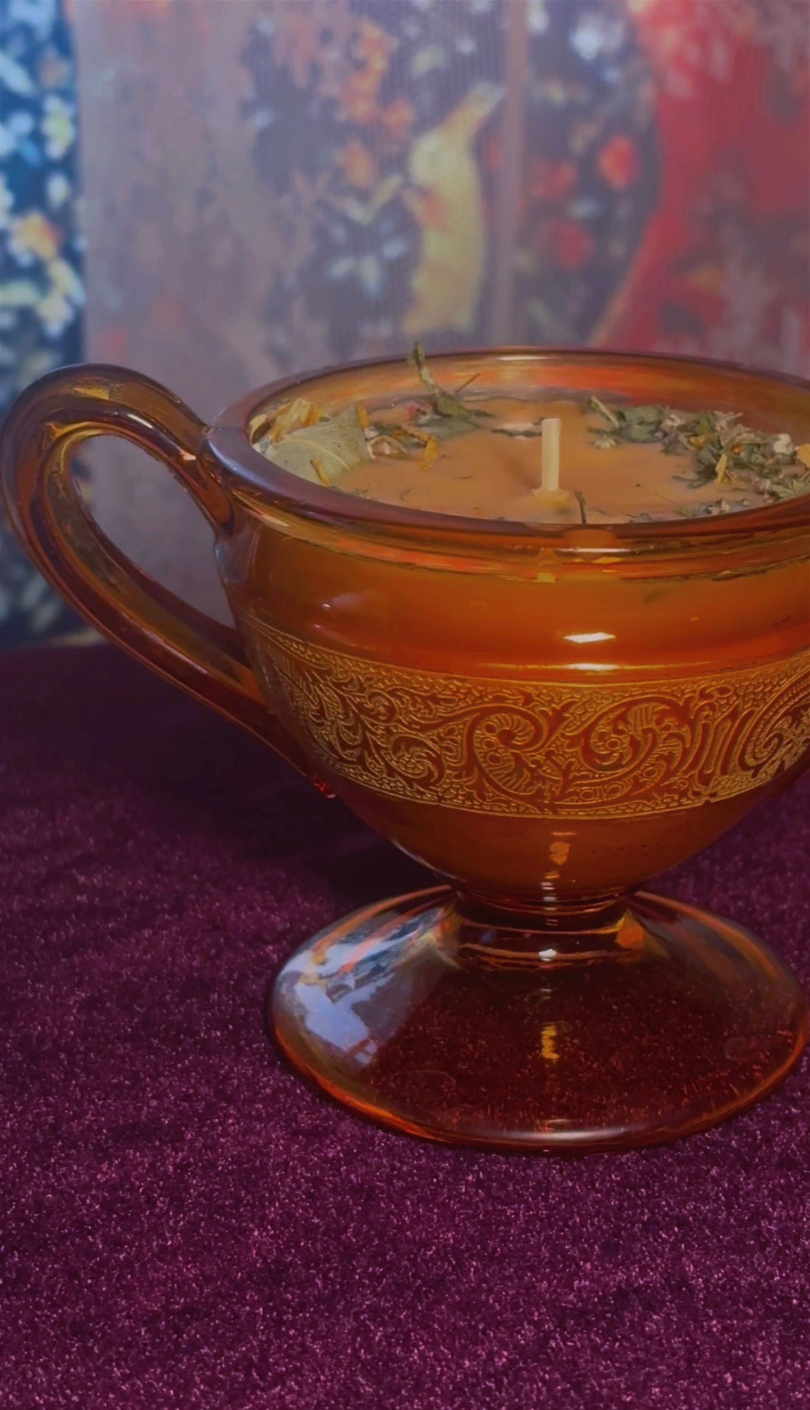'Golden Aura' Spell Candle - Antique Decorative Dish