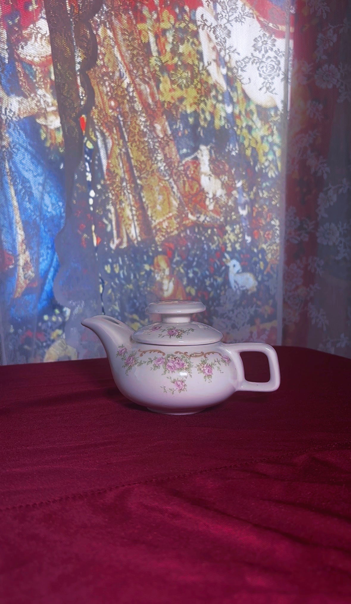 'Unicorn Essence' Beauty Spell Candle - Antique Teapot