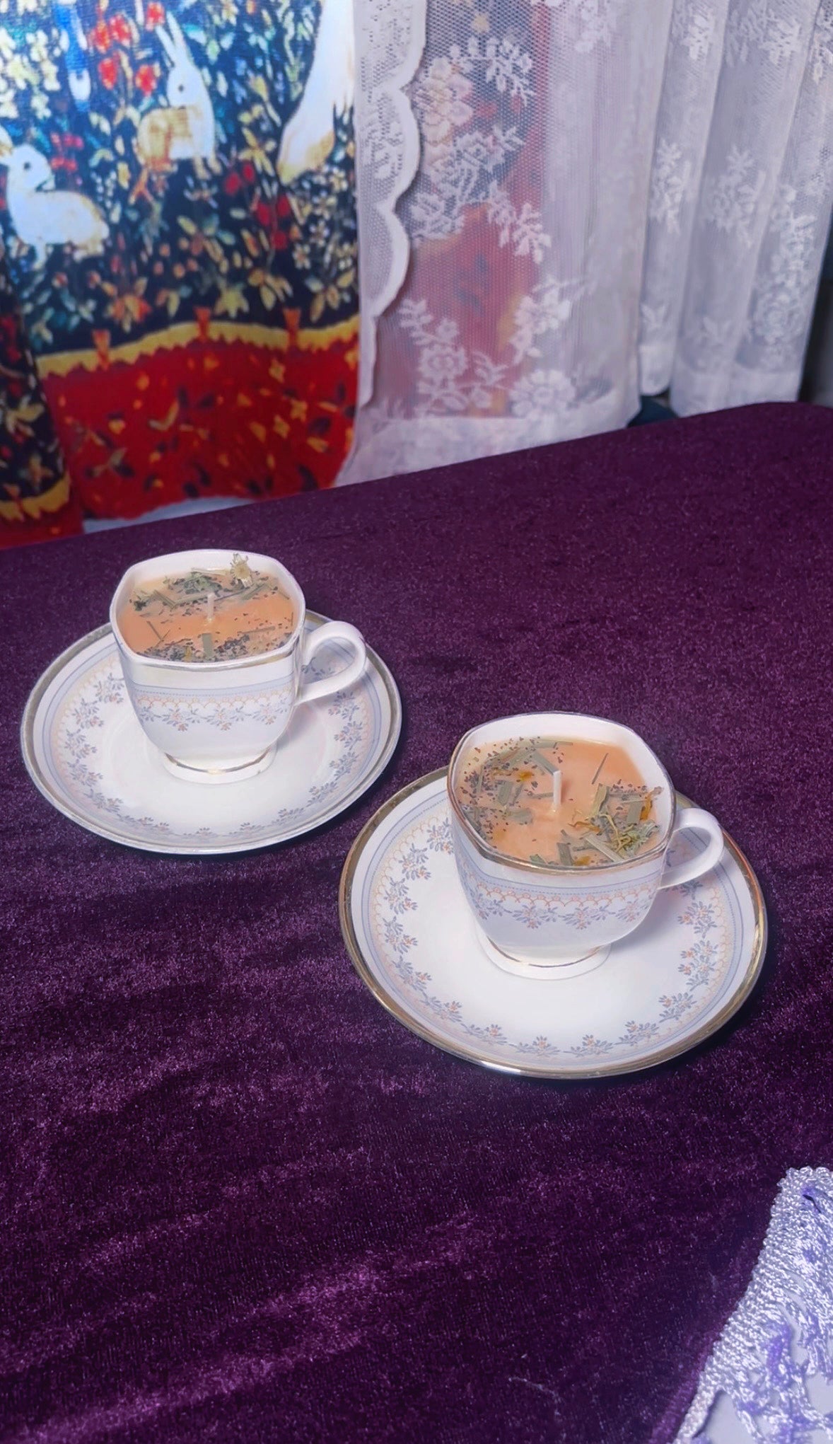 'Golden Aura' Spell Candle - Antique Tea Set