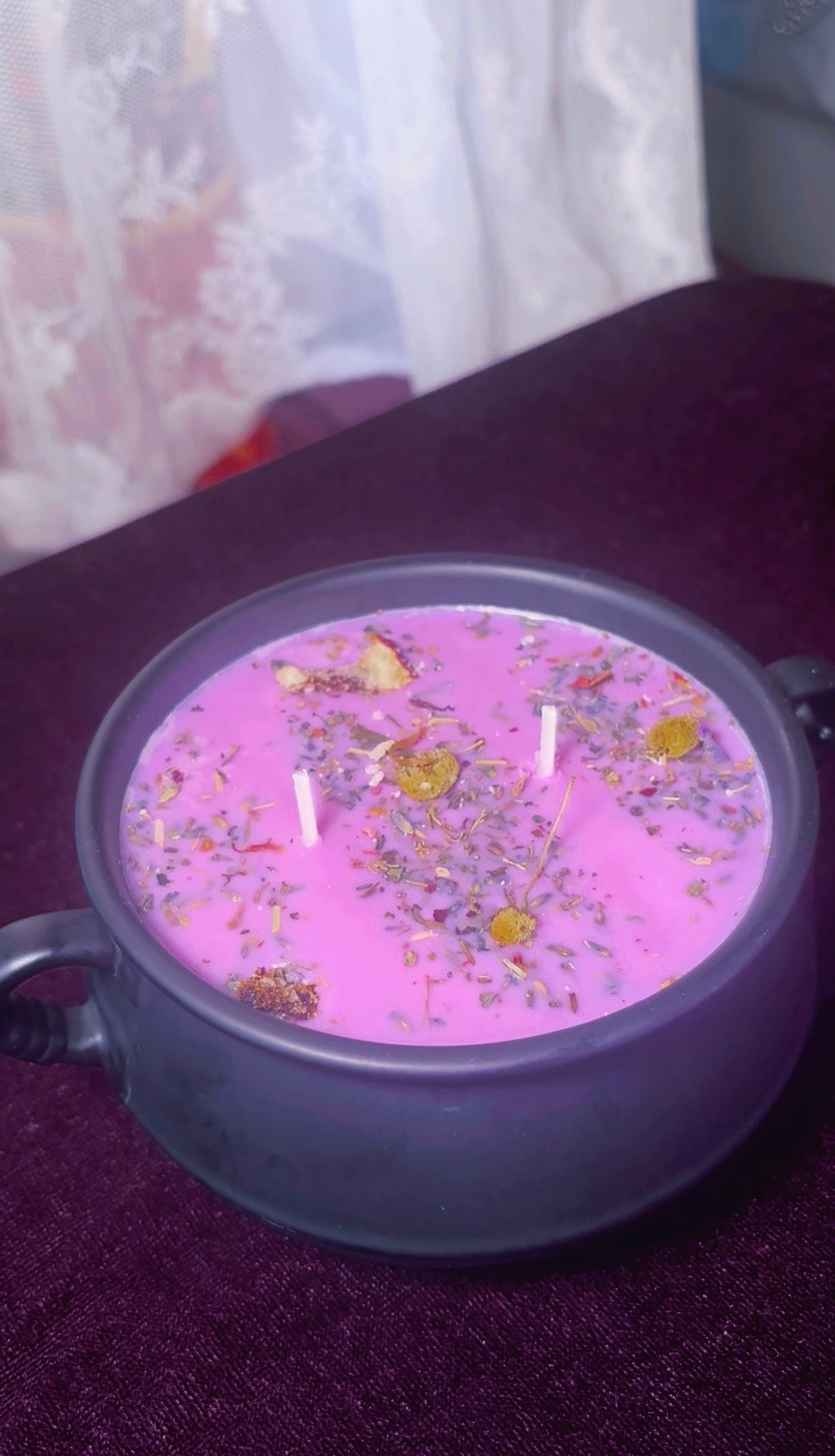'The Mage's Cauldron' - Manifestation Spell Candle