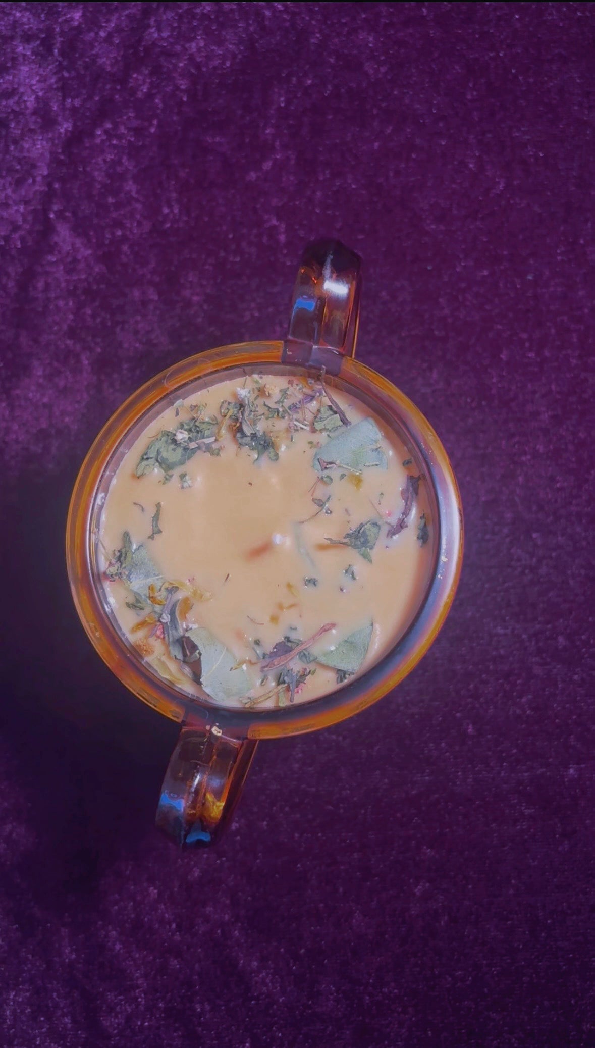 'Golden Aura' Spell Candle - Antique Decorative Dish