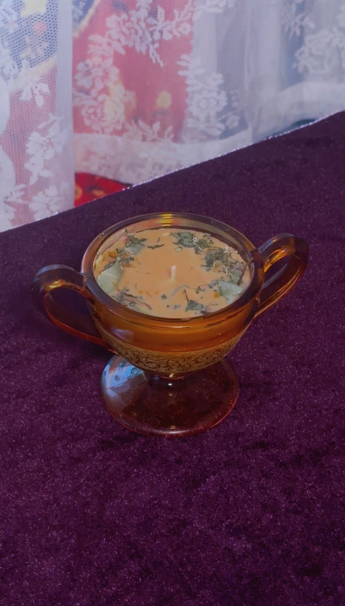 'Golden Aura' Spell Candle - Antique Decorative Dish