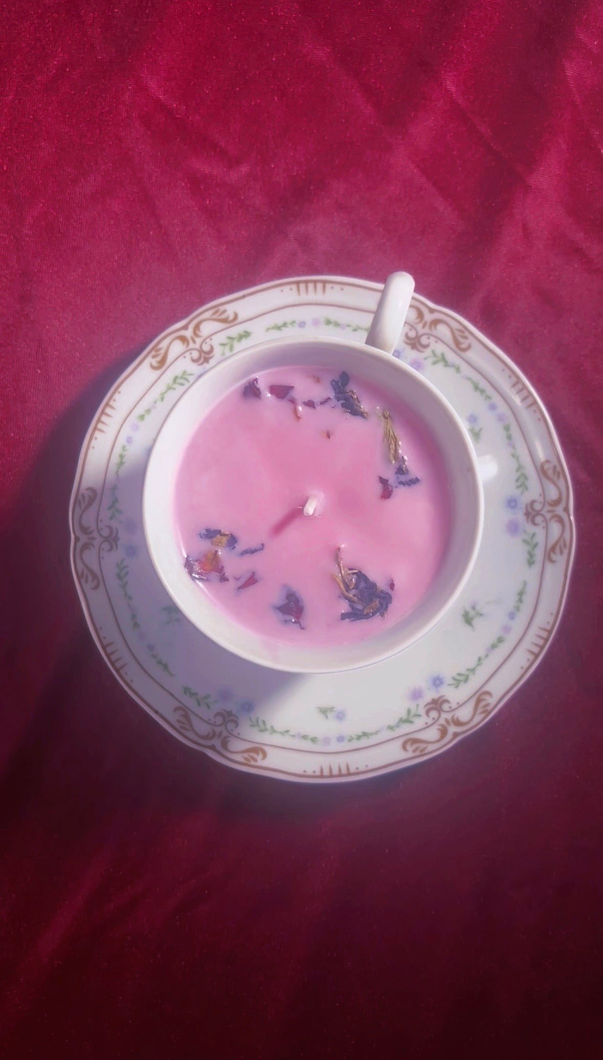 'Ethereal Beauty' Spell Candle - Antique Tea Cup Set